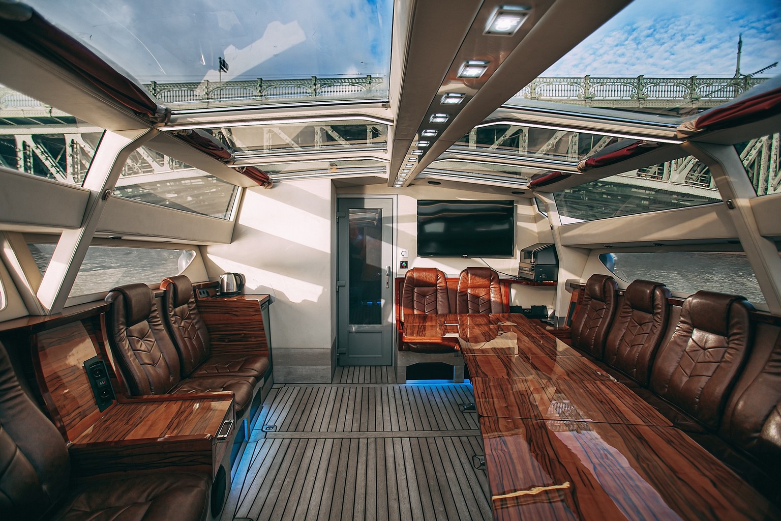 yacht_beluga_interier_17